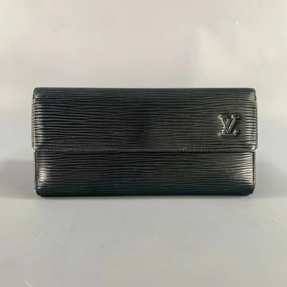 LOUIS VUITTON Black Epi Leather Wallet
